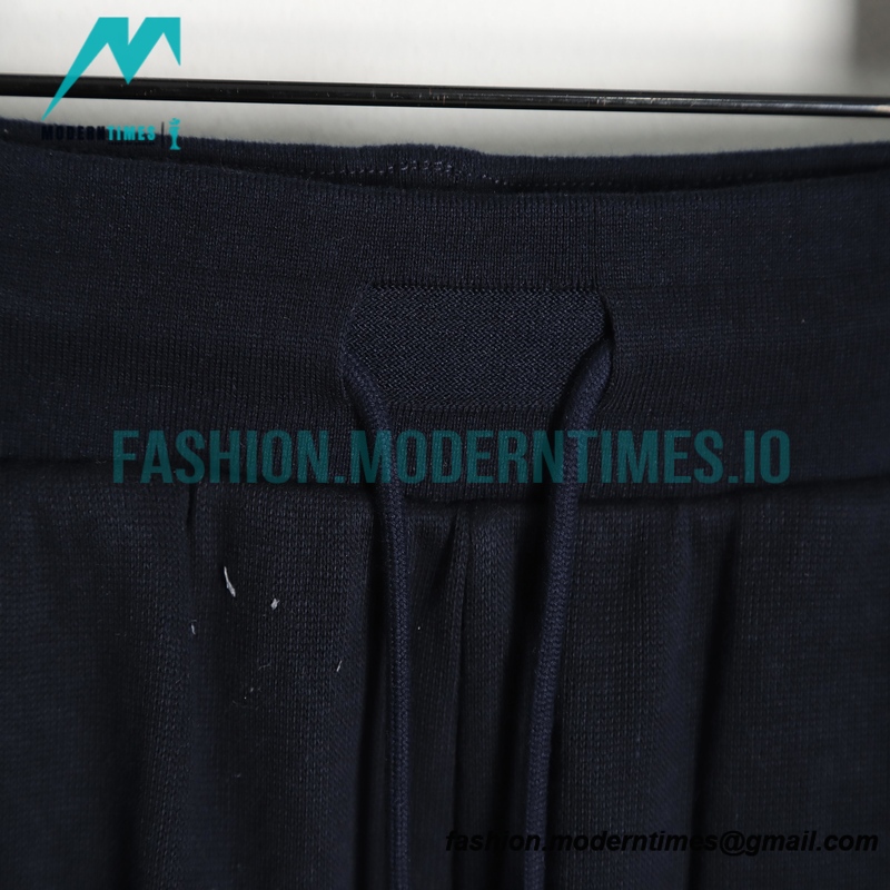 Thomas Browne - Knitted four-bar Shorts Pants Thomas Browne - Knitted four-bar Shorts Pants